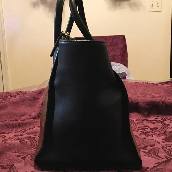 MCM Munchen Large Tote Bag - Picture 4 of 14